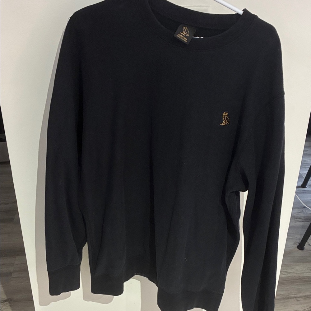Black Crewneck Sweatshirt with Gold Owl Logo